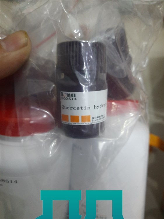 Quercetin hydrate C15H10O7 • 2H2O CAS: 6151-25-3
